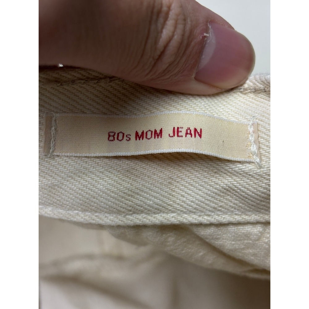 Levi Strauss Premium 80s Mom Jean Light Cream Beige Size 25x27 - Picture 6 of 16